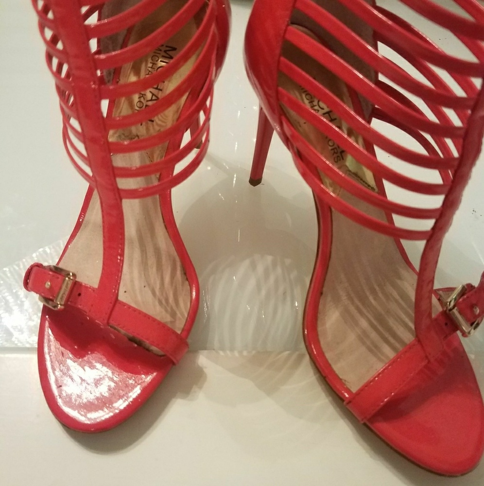 Michael Kors Size 6